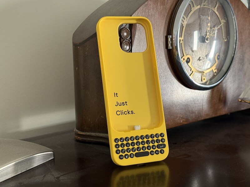 Clicks Case Bumblebee Empty