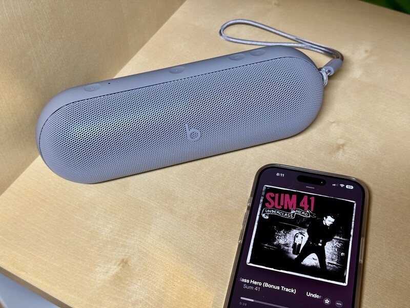 Beats Pill Dark Grey Playing Music