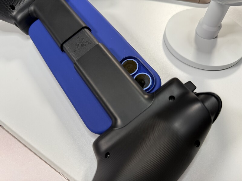 Iphone 16 In Case Kishi Ultra Fit Check